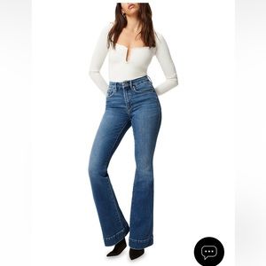 Good American "Good Flare" Jeans Size 26 EUC
